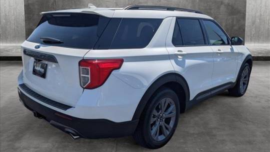 2024 Ford Explorer xlt sport appearance package