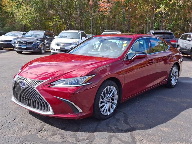 2020 lexus es 300h luxury