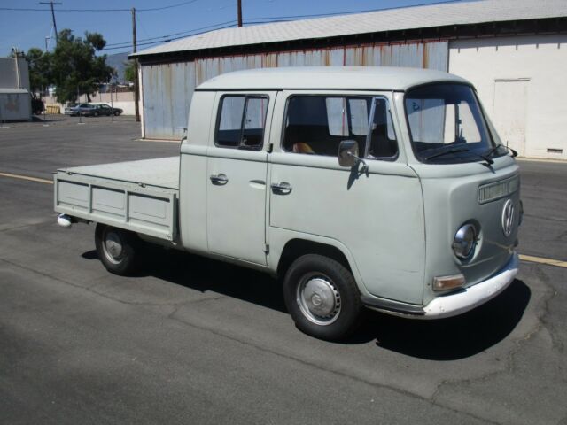 1971 vw bus double cab, crew cab transporter, bay window, volkswagen type 2