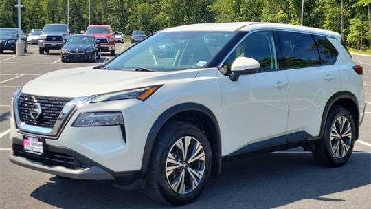 2021 nissan rogue sv