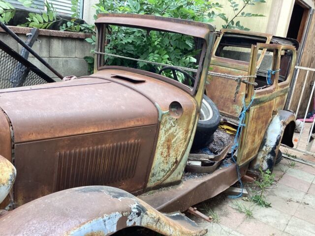 1929 studebaker erskine model 51 4dr...original l-head in line six engine/trans