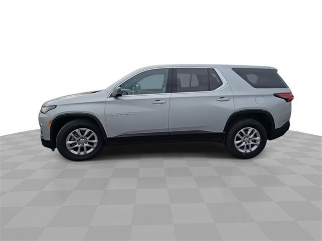 2022 chevrolet traverse ls