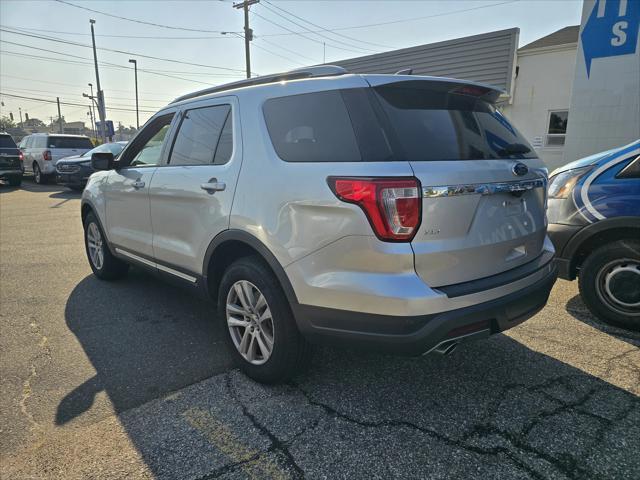2018 ford explorer xlt