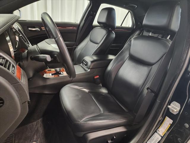 2014 chrysler 300 s