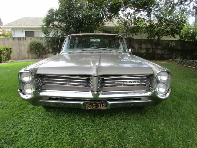 1964 pontiac bonneville station wagon