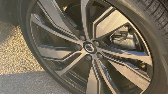 2021 Volvo XC40