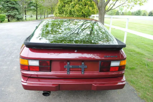 1986 porsche 944/5spd manual!low miles!wow!look!getting hard to find!