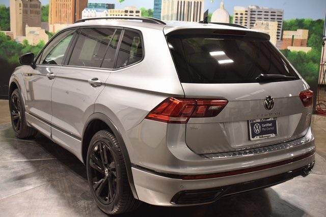 2024 volkswagen tiguan 2.0t se r-line black