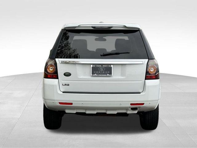 2014 land rover lr2 base