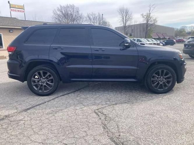2018 jeep grand cherokee overland 4dr 4x4 in blue springs, missouri