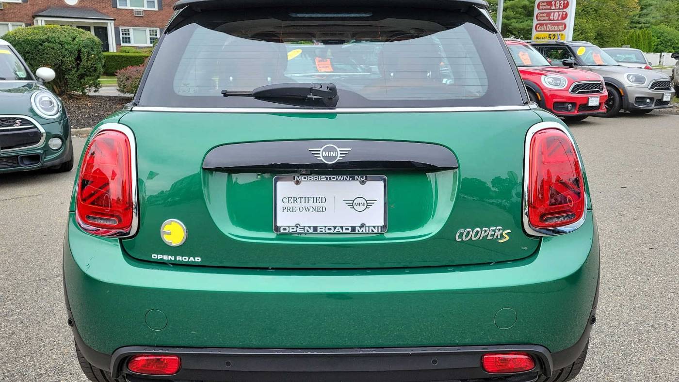 2024 mini hardtop 2 door cooper se