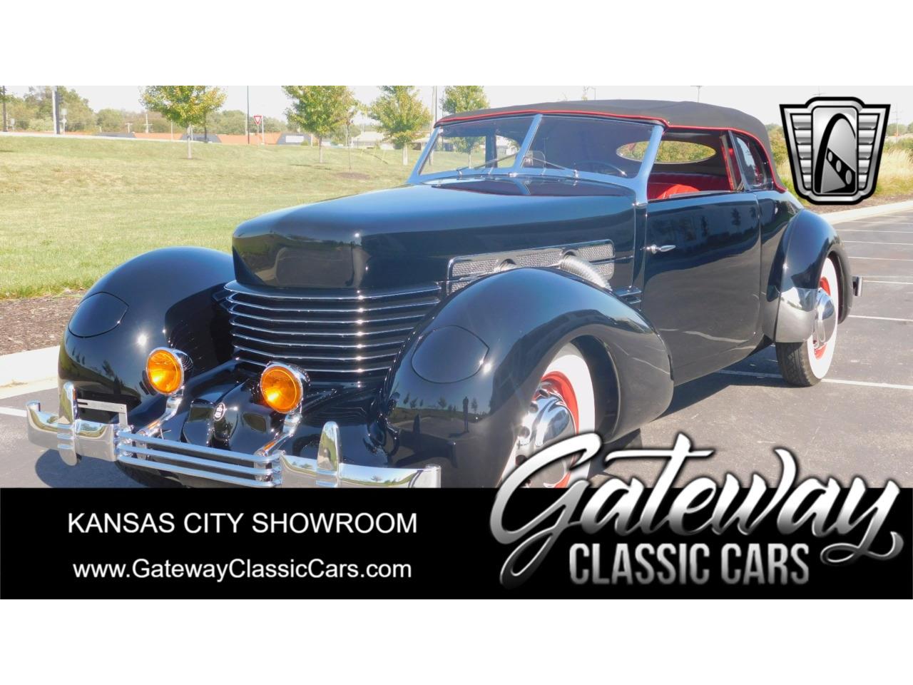 1936 cord 810