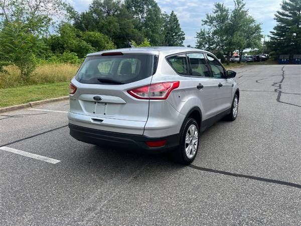 2014 ford escape s