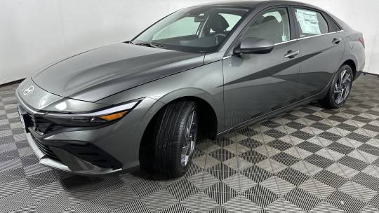 2025 Hyundai Elantra