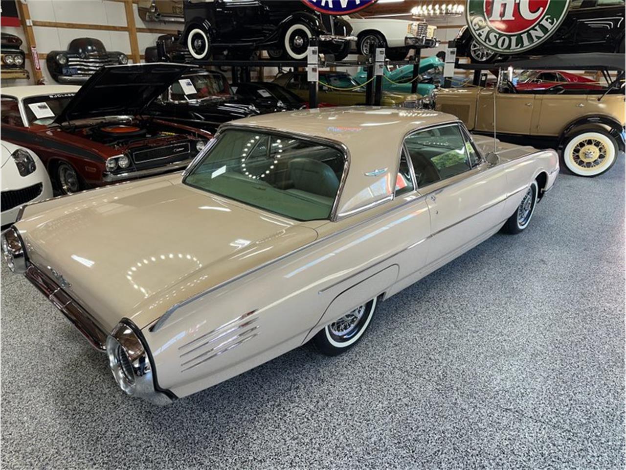 1961 ford thunderbird