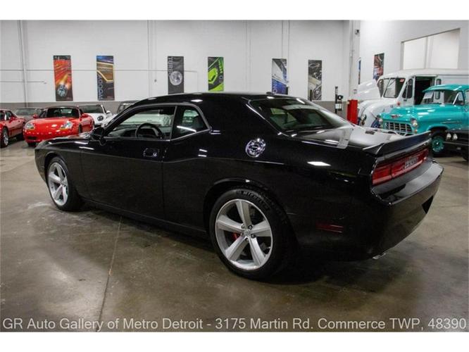 2008 dodge challenger in kentwood, michigan