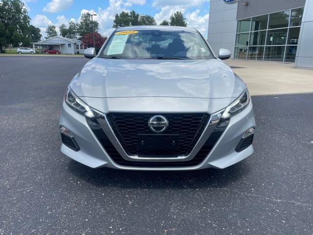 2022 nissan altima 2.5 sv