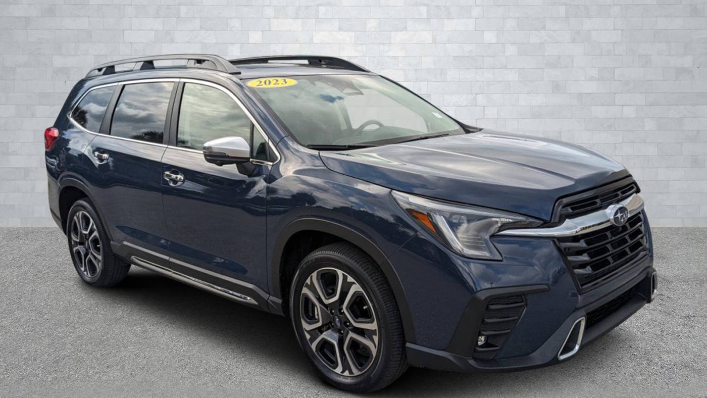 2023 subaru ascent touring