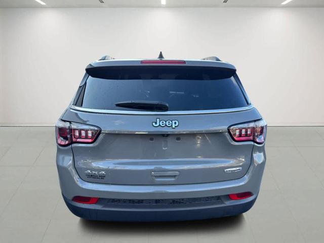 2023 jeep compass latitude