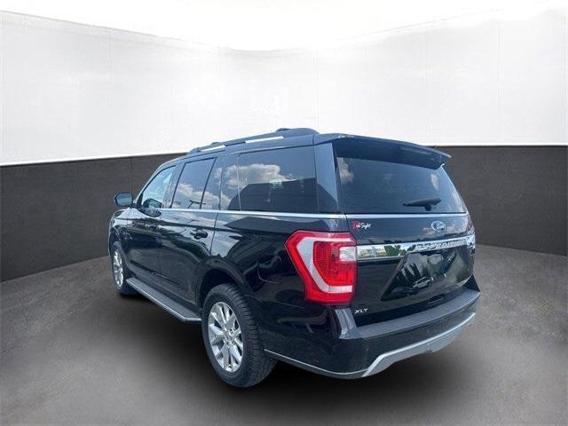 2021 ford expedition xlt
