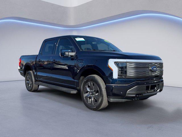 2023 ford f-150 lightning lariat