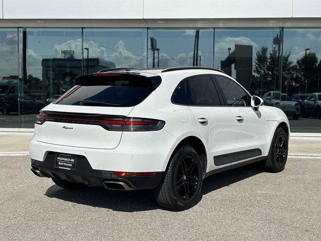 2021 porsche macan base