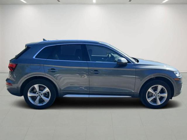 2020 audi q5 40 premium plus