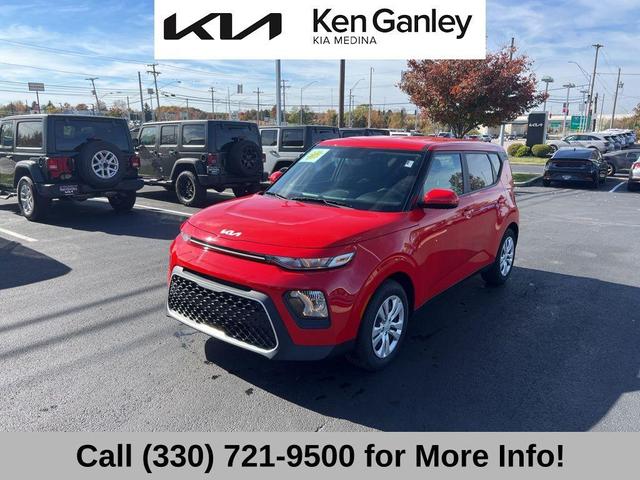 2022 kia soul lx