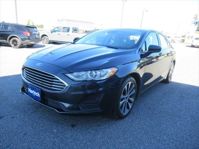 2020 ford fusion se