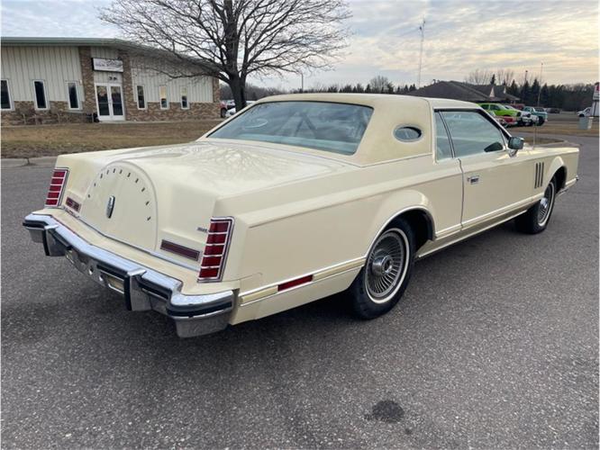 1977 lincoln continental in ramsey, minnesota