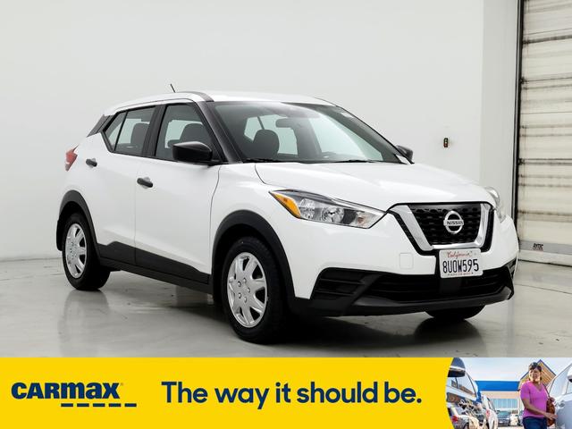2020 nissan kicks s