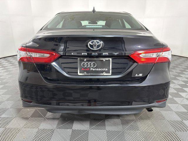 2020 toyota camry le