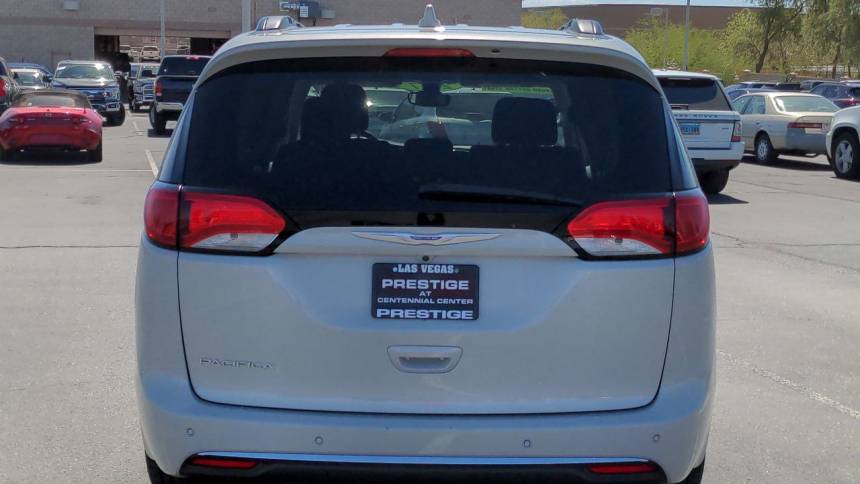 2017 chrysler pacifica