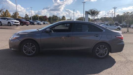 2017 toyota camry hybrid le