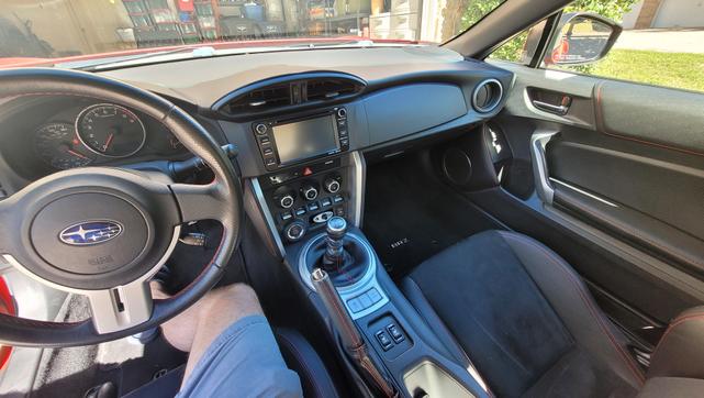 2016 subaru brz limited