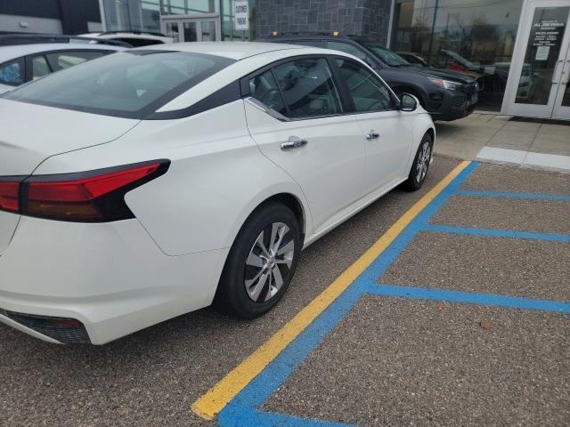2022 nissan altima 2.5 s