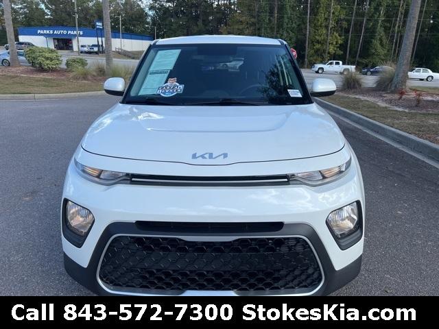 2022 kia soul lx