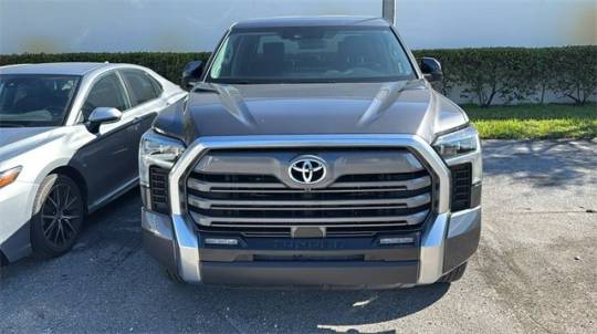2024 toyota tundra limited hv