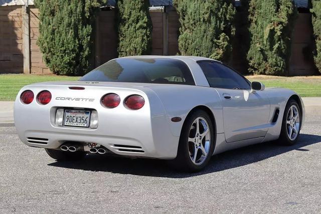 2003 chevrolet corvette base