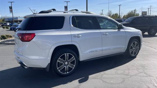 2017 GMC Acadia