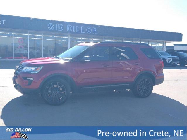 2018 ford explorer xlt