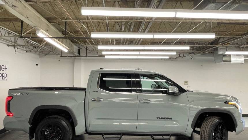 2022 toyota tundra limited