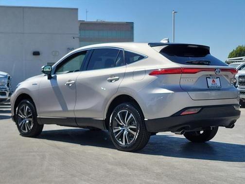2021 toyota venza