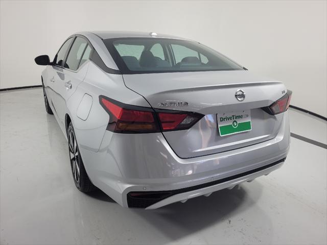 2021 nissan altima 2.5 sv