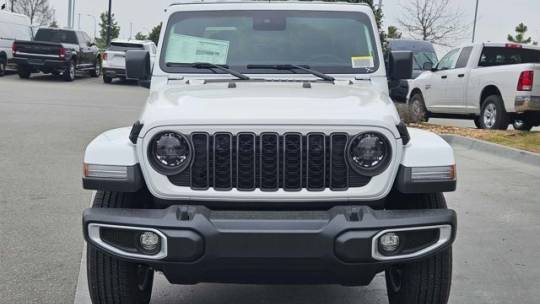 2024 Jeep Gladiator