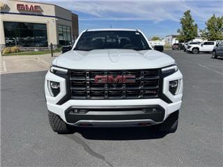2024 GMC Canyon at4