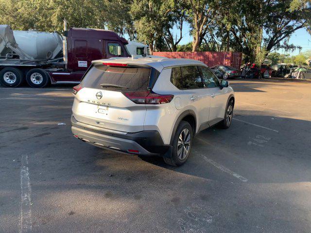 2021 nissan rogue sv