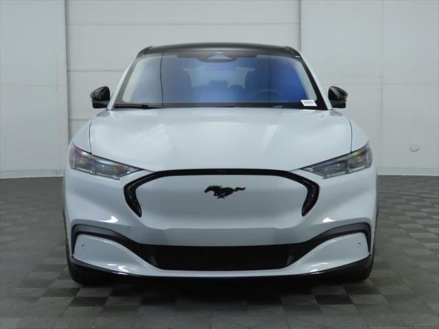 2022 ford mustang mach-e premium