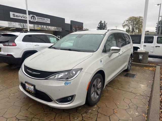 2020 chrysler pacifica hybrid limited