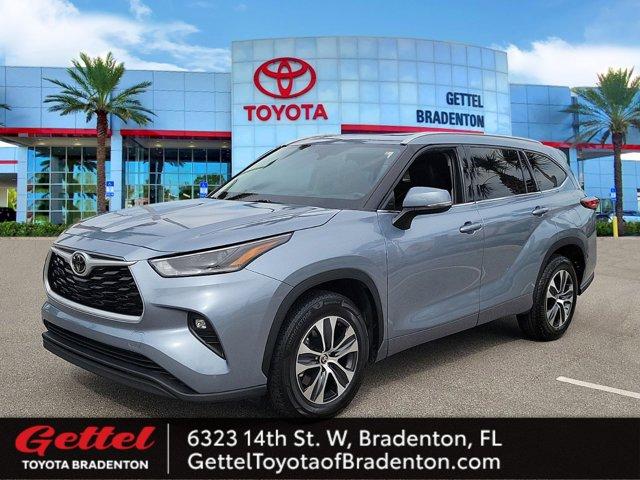 2021 toyota highlander xle